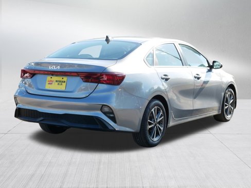 Certified 2024 Kia Forte LXS image 7