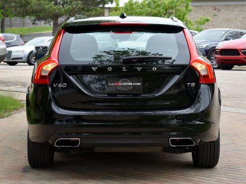 Used 2016 Volvo V60 T5 Premier image 11