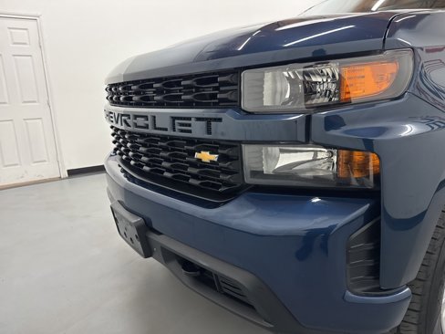 Used 2020 Chevrolet Silverado 1500 Custom w/ Custom Value Package image 23