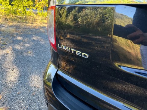 Used 2015 Ford Explorer Limited w/ Equipment Group 302A image 12