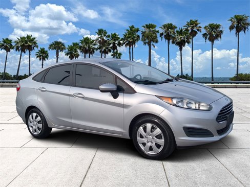 Used 2016 Ford Fiesta S image 2