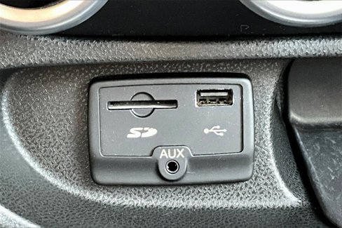 Used 2014 FIAT 500L Trekking image 32