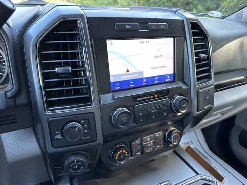Used 2019 Ford F150 XLT w/ Equipment Group 302A Luxury image 15