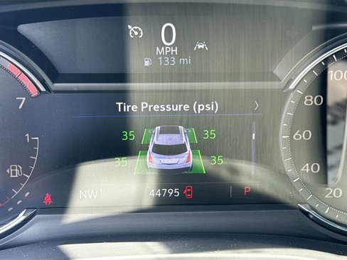 Used 2021 Cadillac XT5 Luxury image 12
