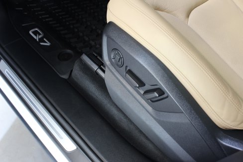 Used 2022 Audi Q7 3.0T Premium Plus w/ Premium Plus Package image 33