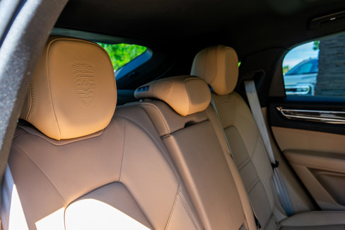 Used 2022 Porsche Cayenne S image 52