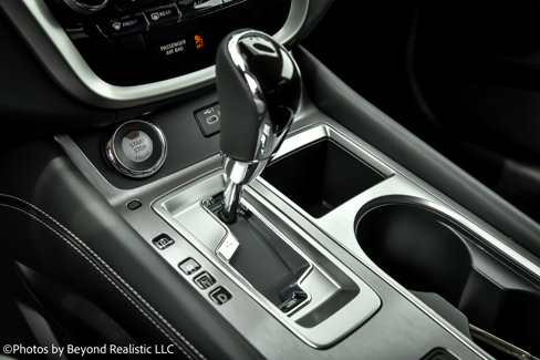Used 2024 Nissan Murano SV image 45