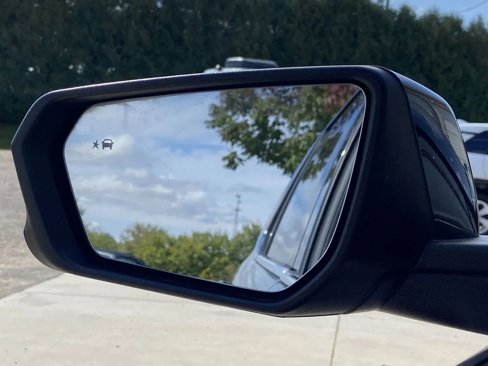 Used 2020 Chevrolet Equinox LT image 9