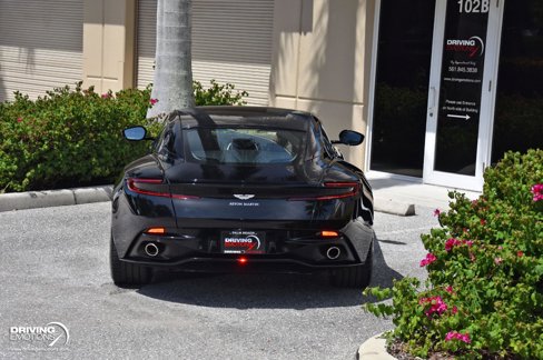 Used 2018 Aston Martin DB11 V12 image 22