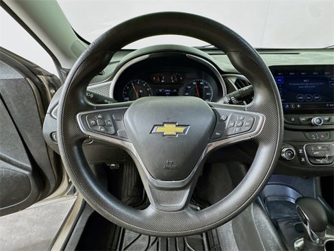 Used 2022 Chevrolet Malibu LS w/ LPO, Convenience Package 2 image 9