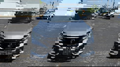 Used 2017 Honda Civic Sport Touring image 8