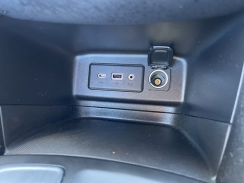 Used 2019 Chevrolet Equinox LT image 30
