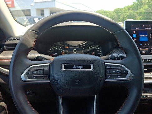 Used 2022 Jeep Compass Trailhawk image 18