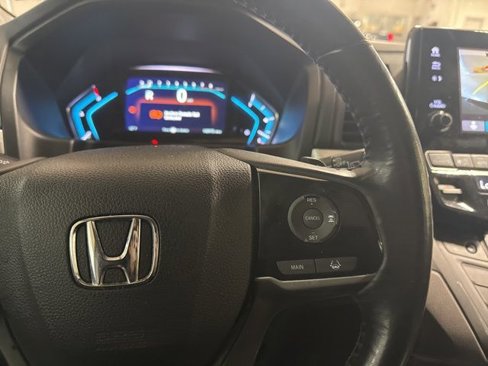 Used 2018 Honda Odyssey EX-L image 17