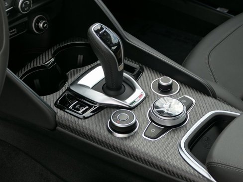 New 2024 Alfa Romeo Giulia Quadrifoglio image 22