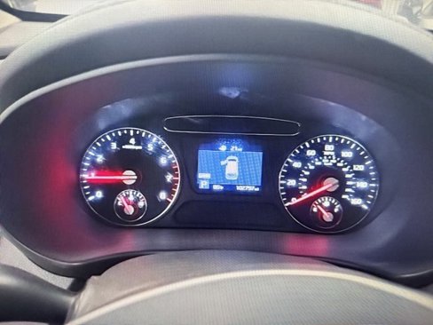 Used 2020 Kia Sorento LX image 13