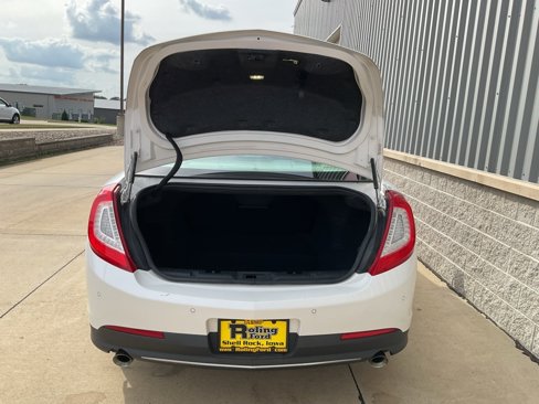 Used 2014 Lincoln MKS w/ Equipment Group 101A image 19