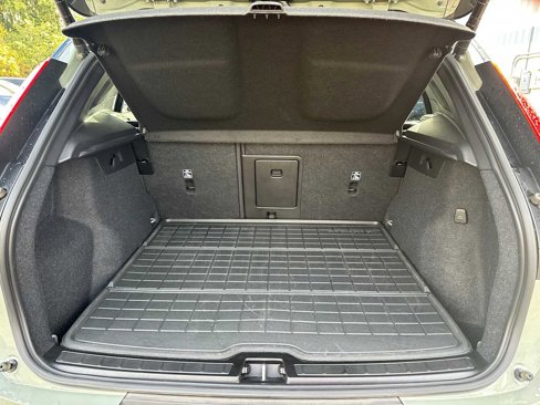 Certified 2023 Volvo XC40 Recharge Ultimate w/ Protection Package Premier image 22
