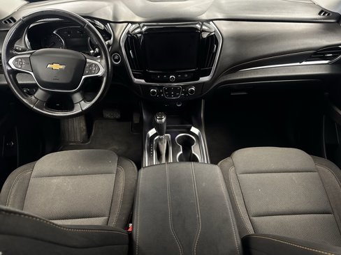 Used 2020 Chevrolet Traverse LT image 5