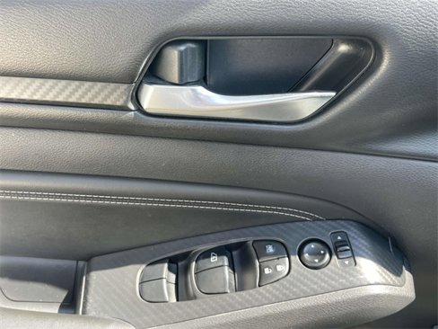 Used 2019 Nissan Altima 2.5 S image 19