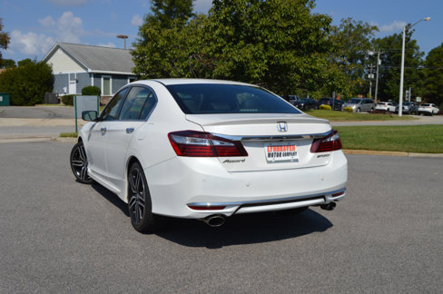 Used 2016 Honda Accord Sport image 6