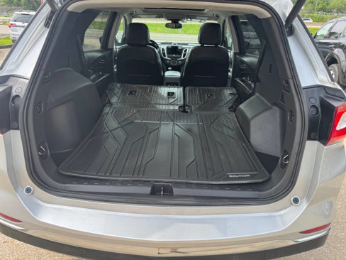 Used 2019 Chevrolet Equinox Premier image 12