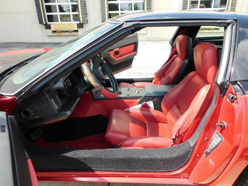 Used 1988 Chevrolet Corvette Coupe image 19