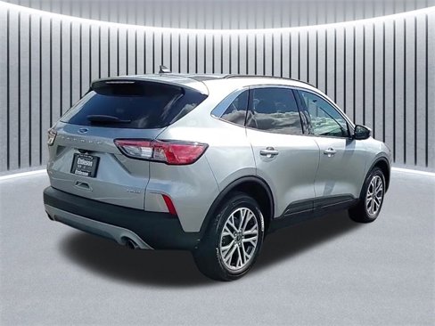 Used 2022 Ford Escape SEL image 3