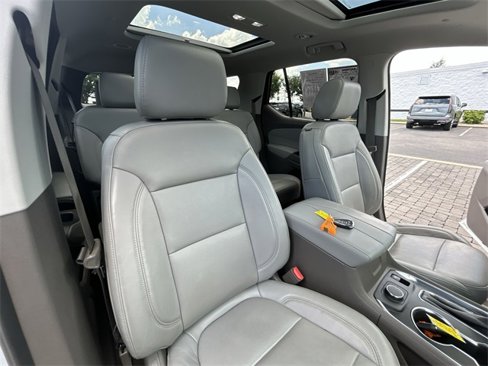 Used 2018 Chevrolet Traverse Premier w/ Driver Confidence II Package image 43