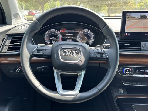 Used 2023 Audi Q5 2.0T Premium Plus w/ Premium Plus Package image 19