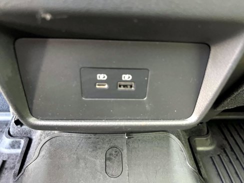 Used 2023 Nissan Rogue SV image 11