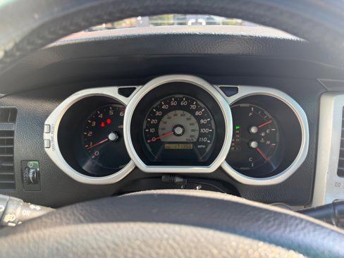 Used 2005 Toyota 4Runner SR5 image 22