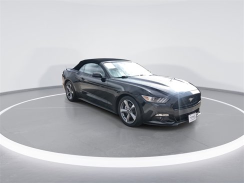 Used 2015 Ford Mustang Convertible w/ Equipment Group 051A image 2