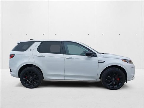 New 2025 Land Rover Discovery Sport S image 4