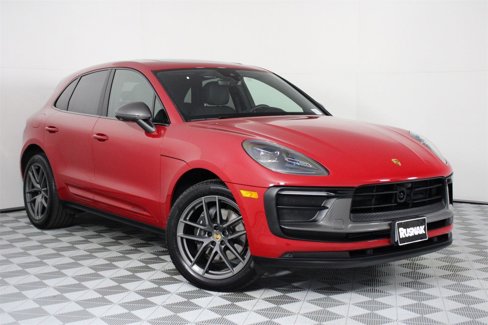 Certified 2025 Porsche Macan Turbo image 9