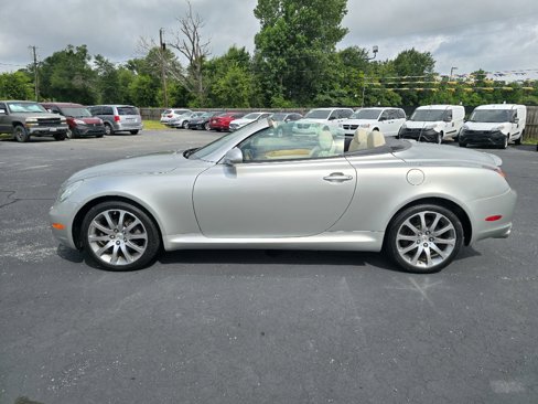 Used 2005 Lexus SC 430 Convertible image 3