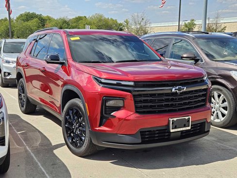 Certified 2024 Chevrolet Traverse LT w/ Midnight/Sport Edition image 1