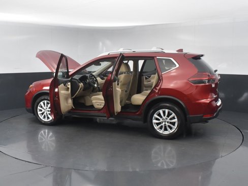 Used 2019 Nissan Rogue SV image 27