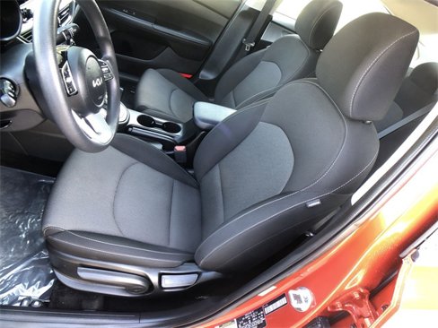 Certified 2023 Kia Forte LXS image 11