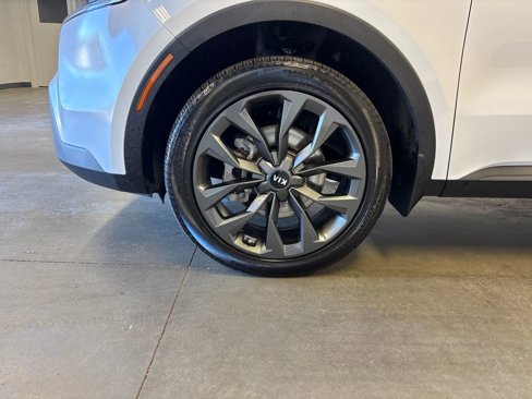 Used 2021 Kia Sorento EX w/ EX AWD X-Line Package image 10