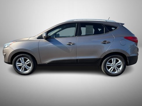 Used 2013 Hyundai Tucson GLS image 5