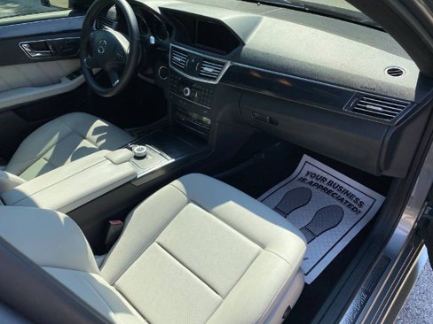 Used 2011 Mercedes-Benz E 350 4MATIC Sedan image 13