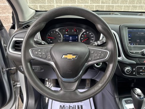 Used 2020 Chevrolet Equinox LT image 18