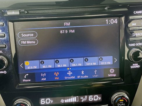 Used 2020 Nissan Murano SV w/ Premium Package image 12