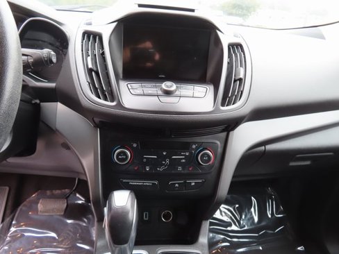 Used 2018 Ford Escape SEL image 18