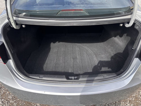 Used 2013 Hyundai Elantra GLS image 6