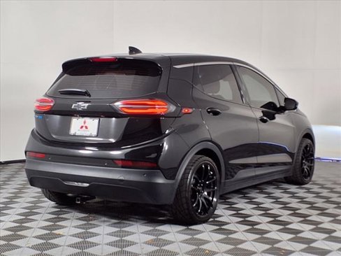 Used 2022 Chevrolet Bolt LT w/ Infotainment Package image 30