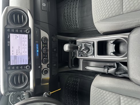 Used 2022 Toyota Tacoma SR5 image 28