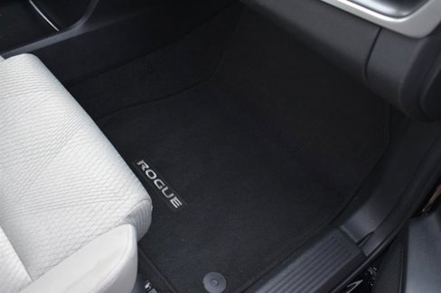 Used 2024 Nissan Rogue SV image 26