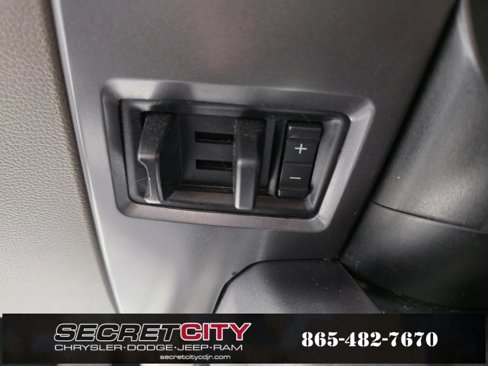 Used 2015 Ford F150 XLT w/ Equipment Group 302A Luxury image 22
